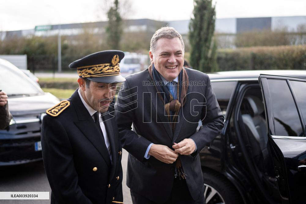 Philippe Tabarot visits the company Transport Prevost - Mitry Mory AJ
