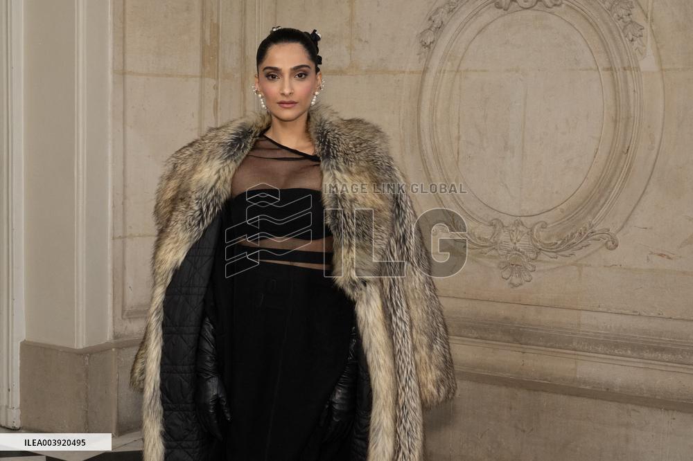 PFW - Christian Dior Photocall