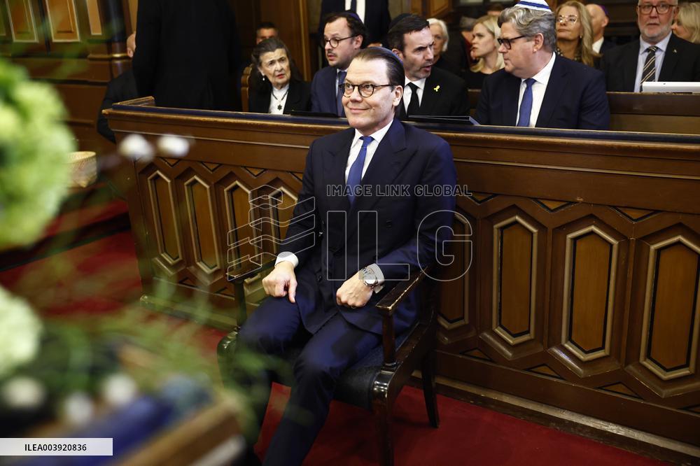 MEMORIAL FOR THE VICTIMS OF THE HOLOCAUST