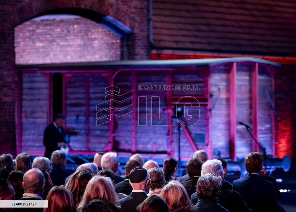 Royals At 80th Anniversary Of Auschwitz Liberation - Poland