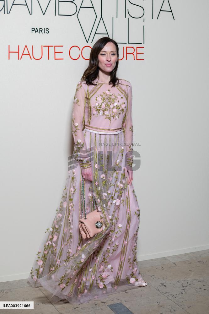 PFW - Giambattista Valli Haute Couture - Photocall NB
