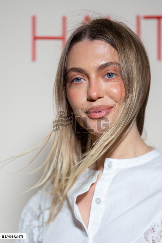 PFW - Giambattista Valli Haute Couture - Photocall NB