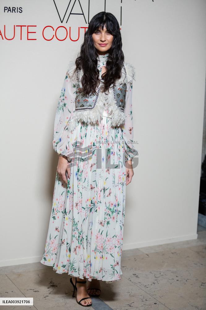 PFW - Giambattista Valli Haute Couture - Photocall NB