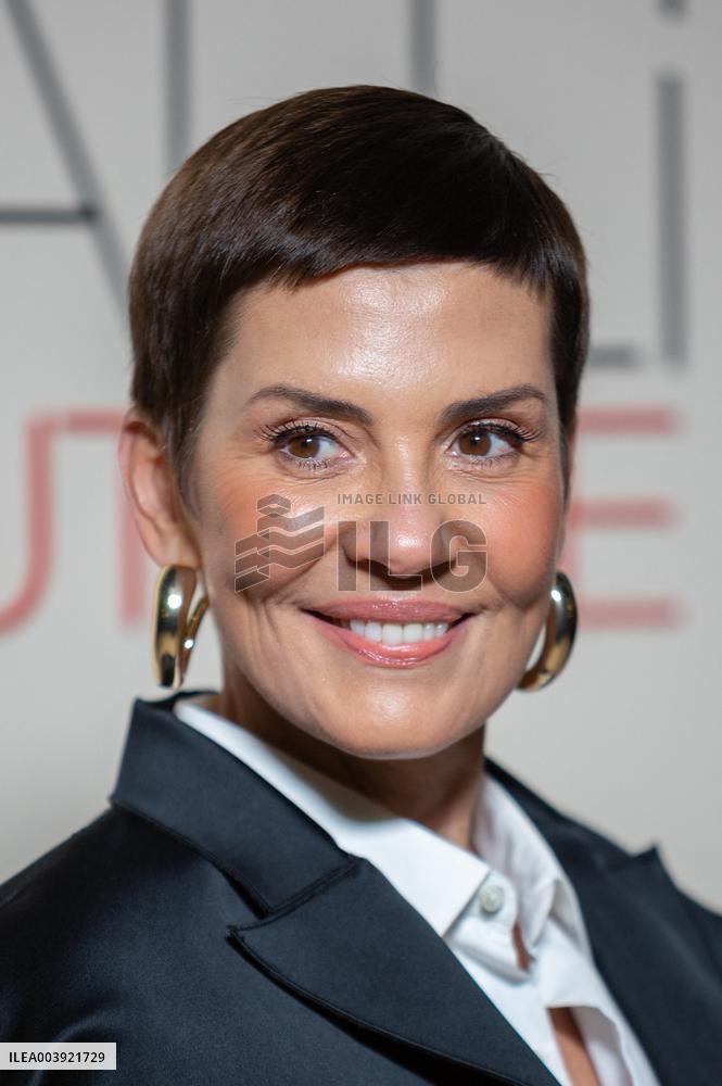 PFW - Giambattista Valli Haute Couture - Photocall NB