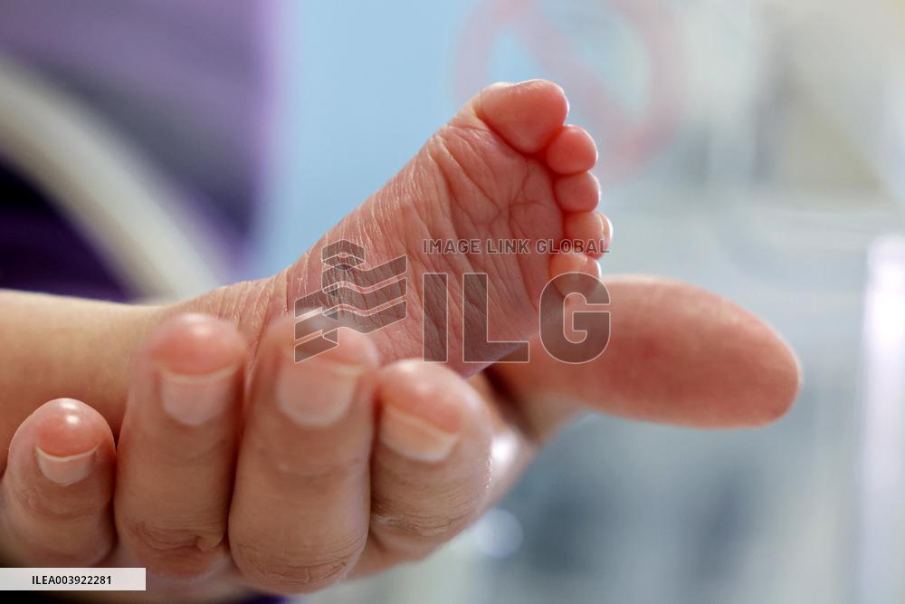 Nursing Newborns