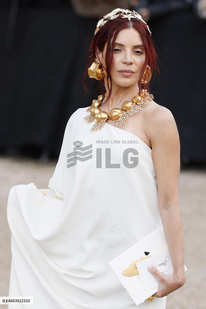 PFW - Schiaparelli Arrivals