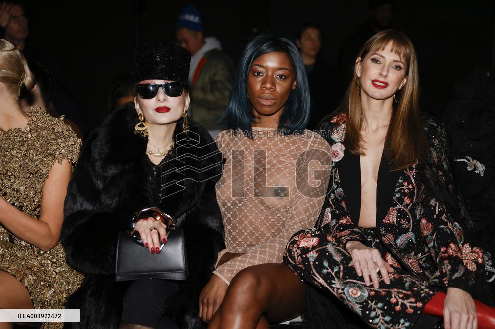 PFW - Rahul Mishra Front Row