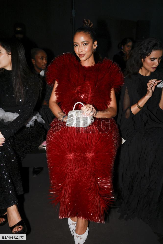 PFW - Rahul Mishra Front Row