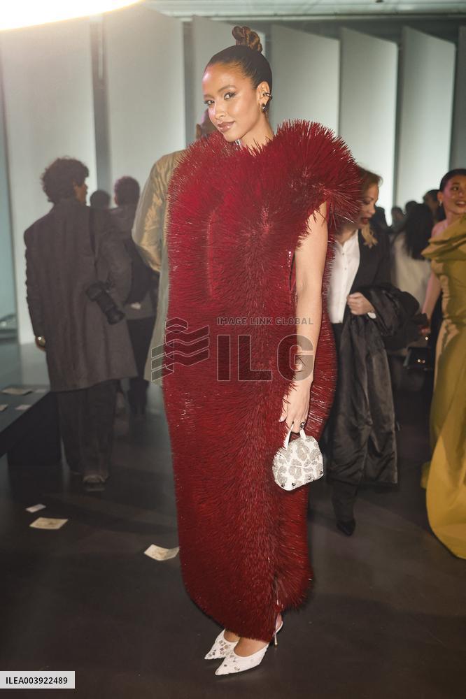 PFW - Rahul Mishra Front Row