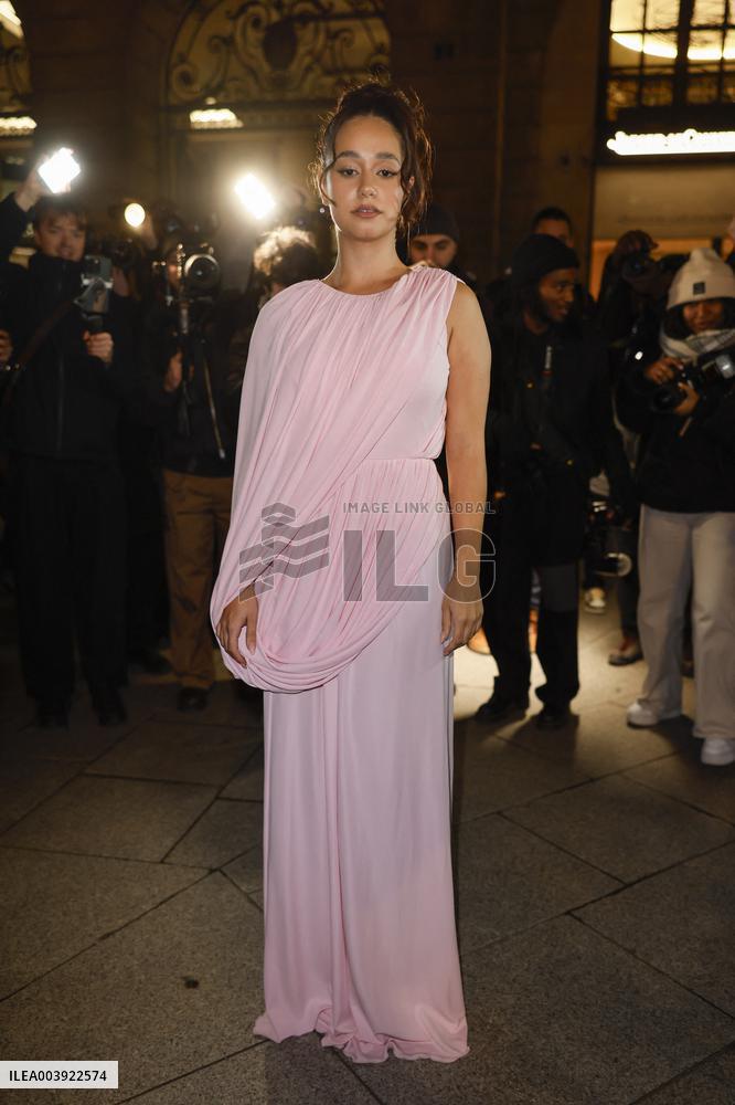 PFW - Gianbattista Arrivals