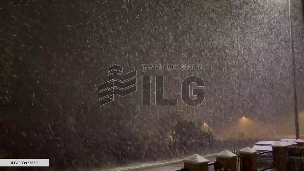 Spain: Storm Herminia Brings Snow To León