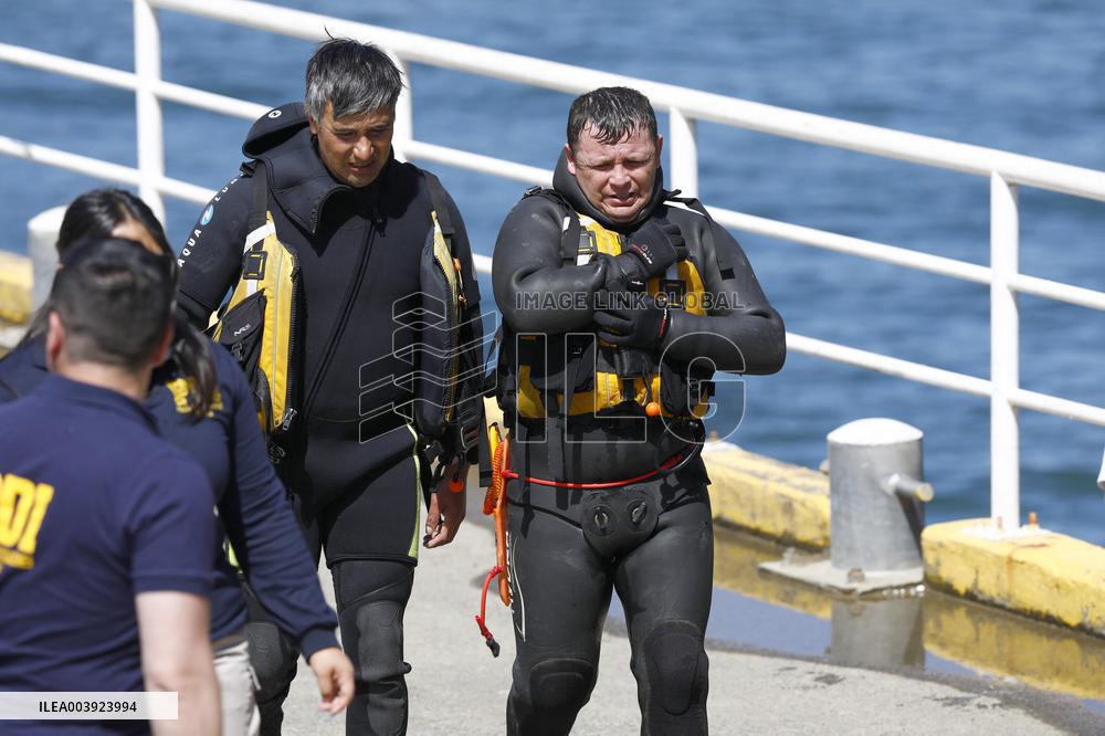 Death Toll Hits 6 After Tour Boat Capsizes - Chile