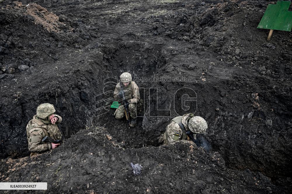Live fire exercise of 110th Territorial Defence Brigade in Zaporizhzhia direction