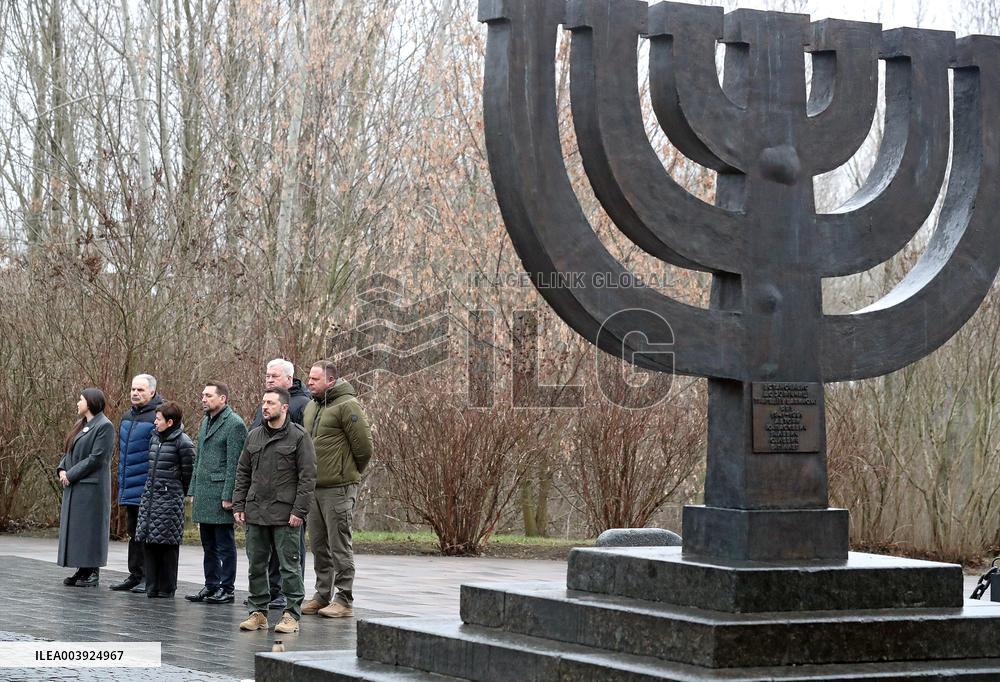 President of Ukraine Volodymyr Zelenskyy honors memory of Holocaust victims