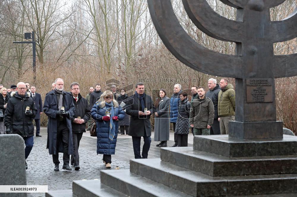President of Ukraine Volodymyr Zelenskyy honors memory of Holocaust victims