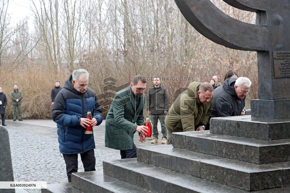 President of Ukraine Volodymyr Zelenskyy honors memory of Holocaust victims