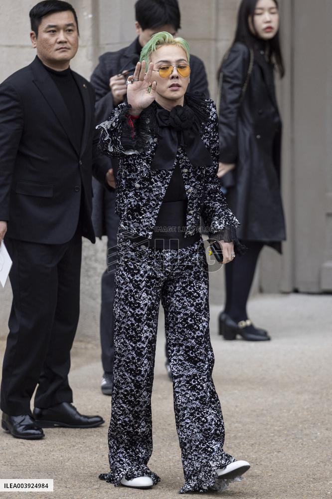PFW - Chanel Arrivals