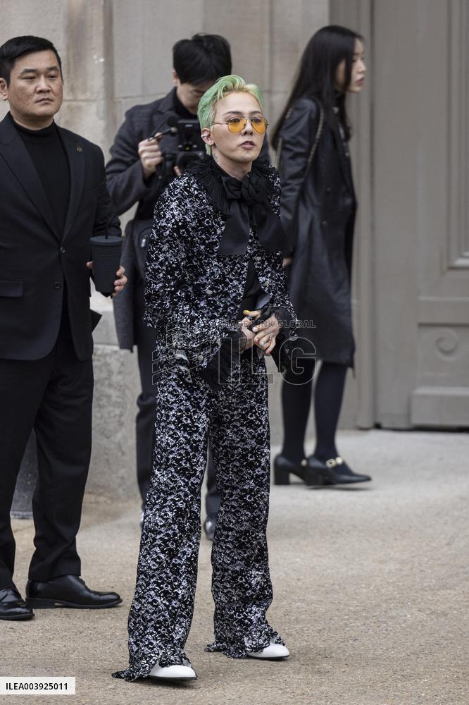 PFW - Chanel Arrivals