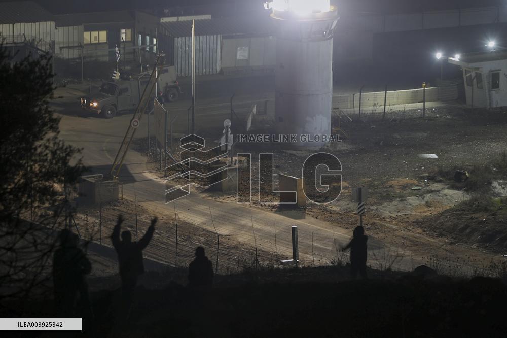 90 Prisoners Released by Israel - West Bank