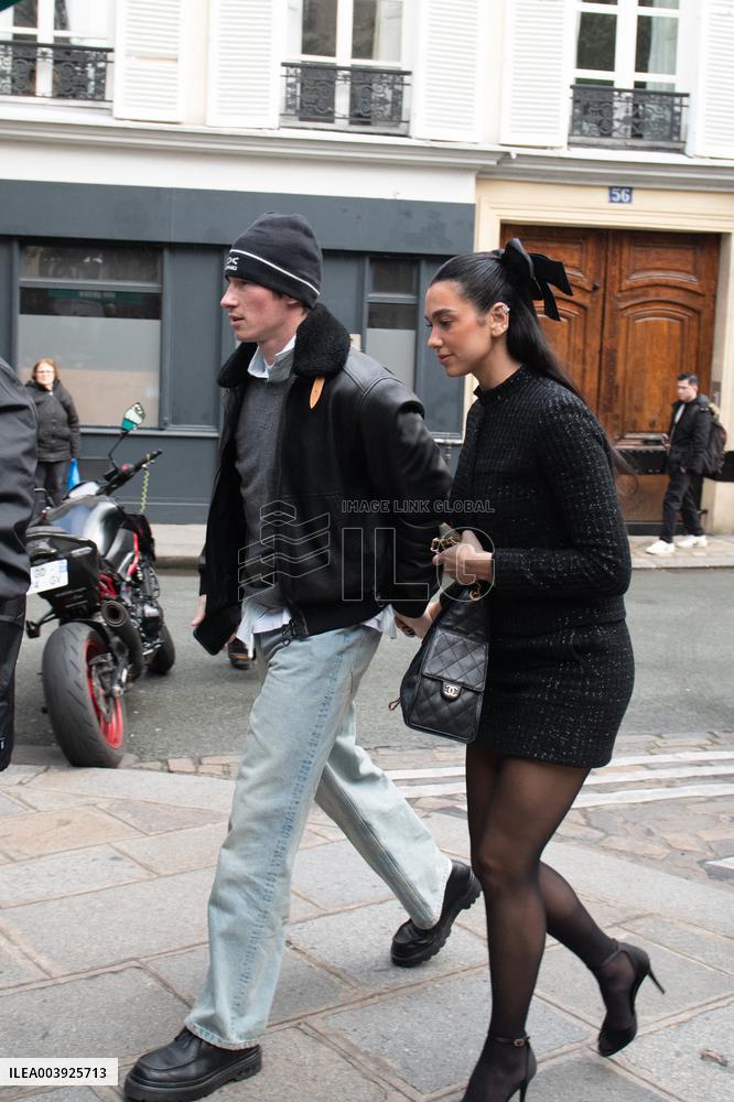 Dua Lipa and Callum Turner Enjoy a Romantic Lunch - Paris