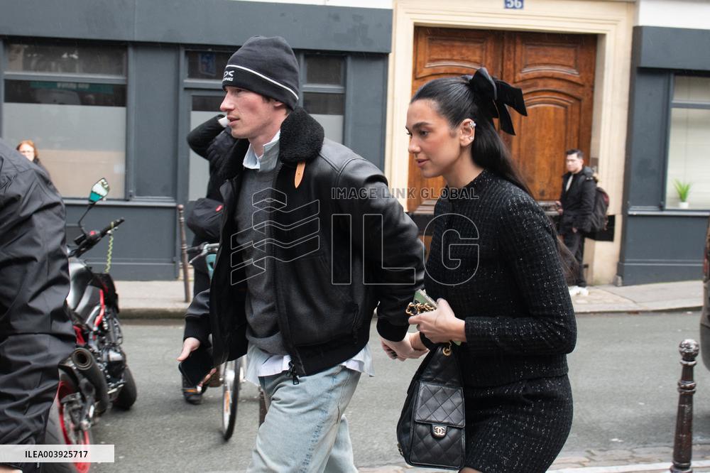 Dua Lipa and Callum Turner Enjoy a Romantic Lunch - Paris