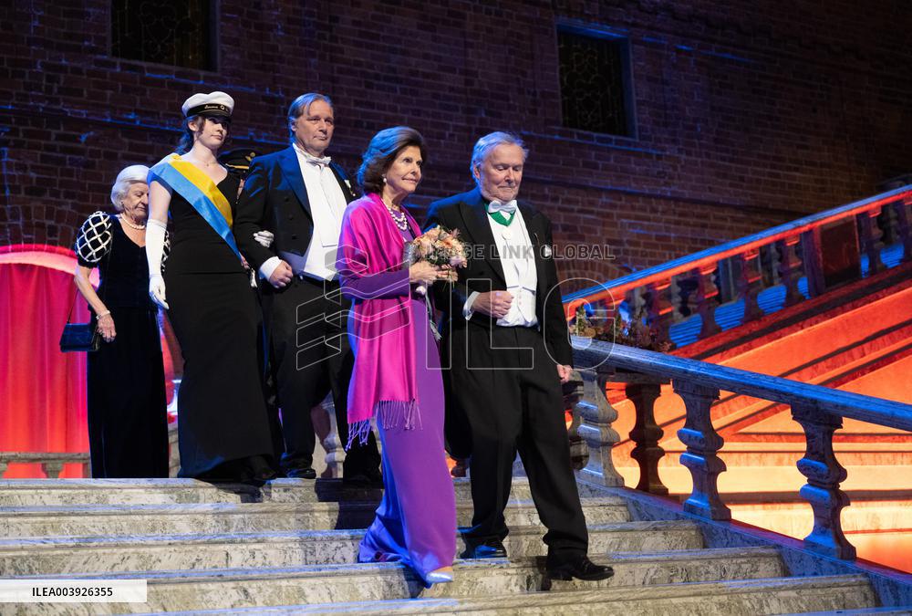 SWEDN KING AND QUEEN