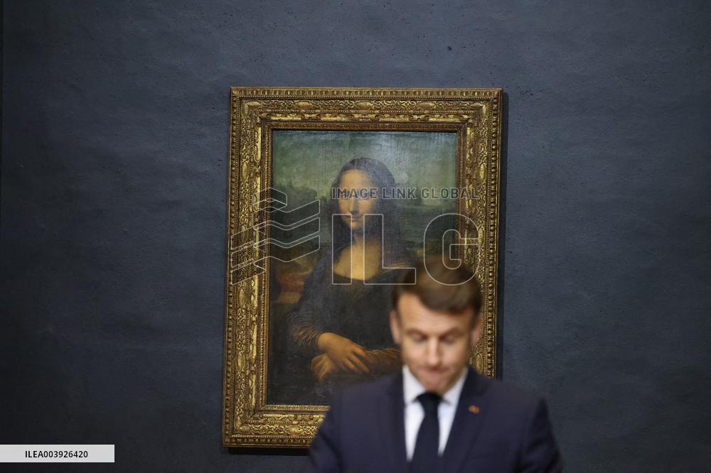 Emmanuel Macron At Louvre Museum - Paris