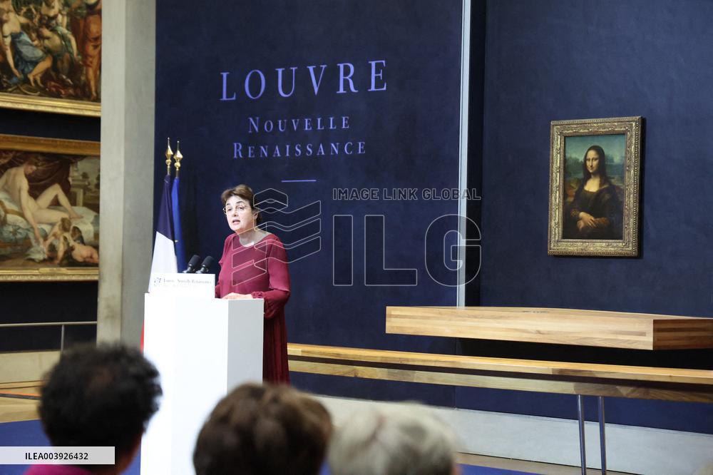 Emmanuel Macron At Louvre Museum - Paris