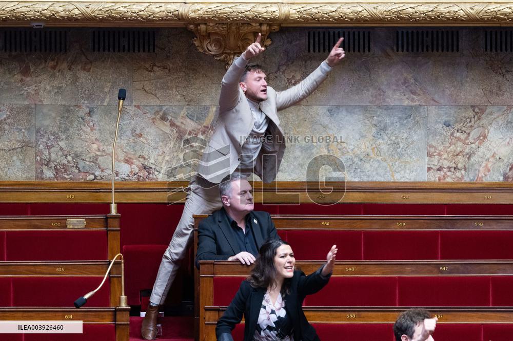 Questions to the Government at the National Assembly - Paris RL