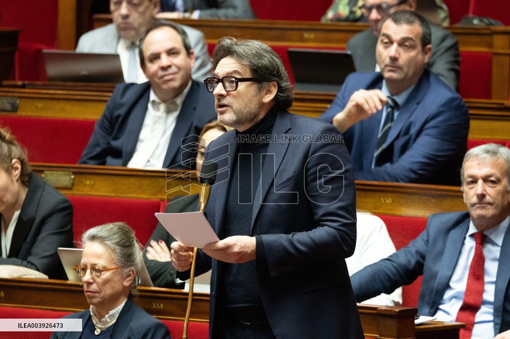 Questions to the Government at the National Assembly - Paris RL