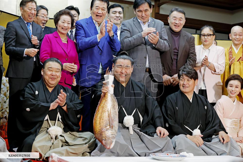 Sumo: Hoshoryu promoted to yokozuna