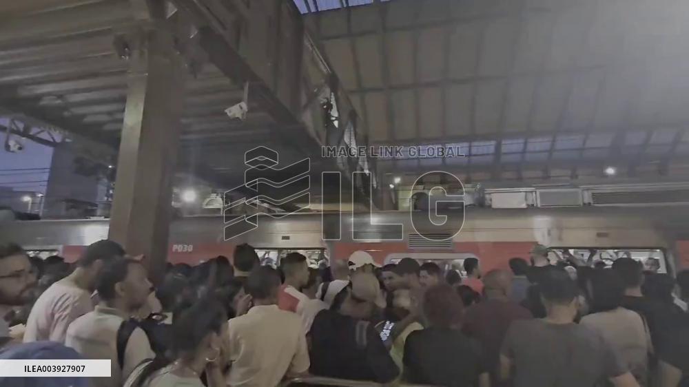 Brazil: Major Floods In São Paulo Cause Overcrowded Stations And Significant Disruptions 3