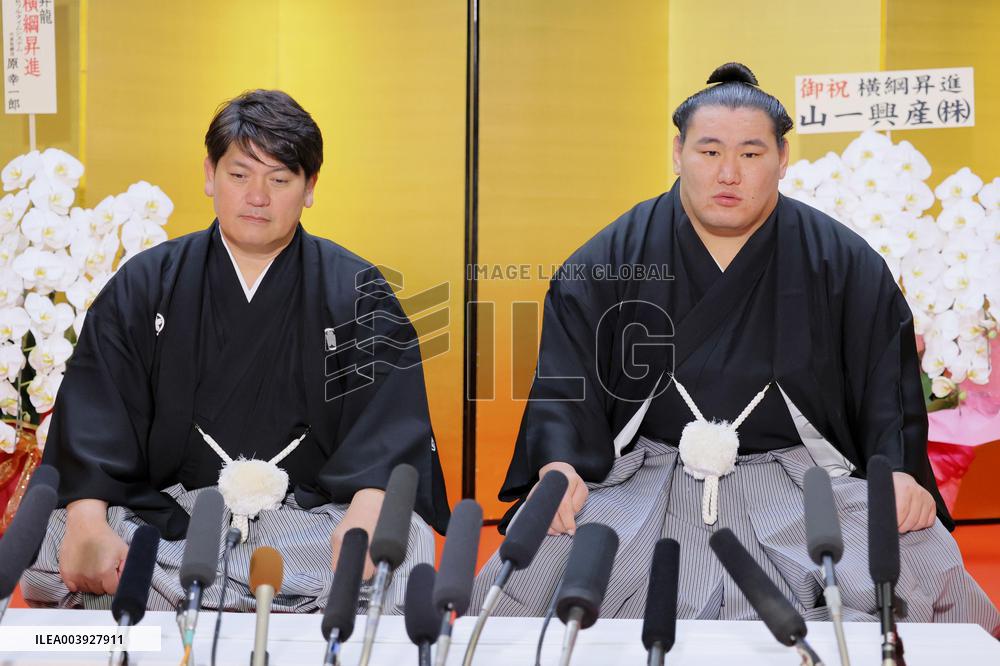 Sumo: Hoshoryu promoted to yokozuna