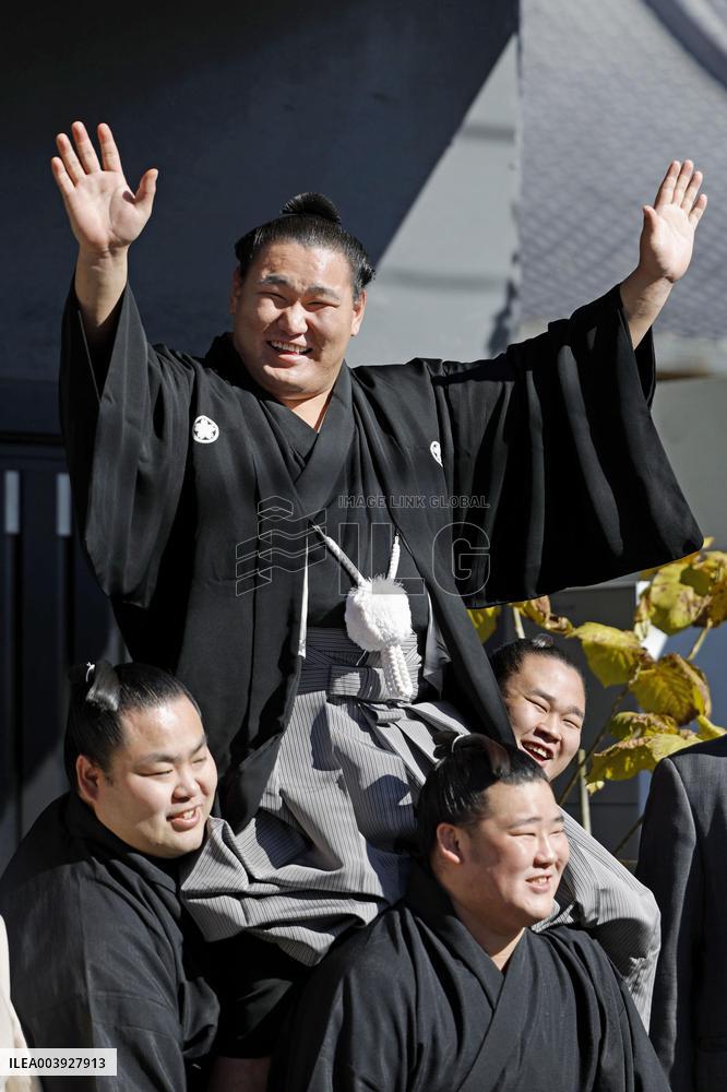 Sumo: Hoshoryu promoted to yokozuna