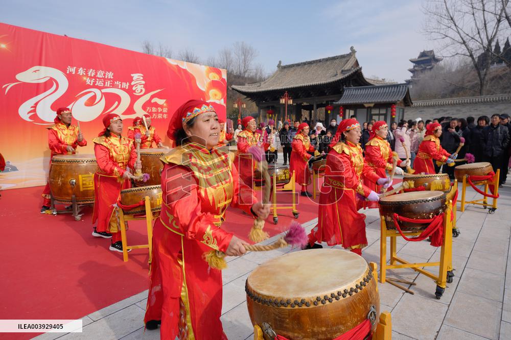 Gongs And Drums Performance in Yuncheng