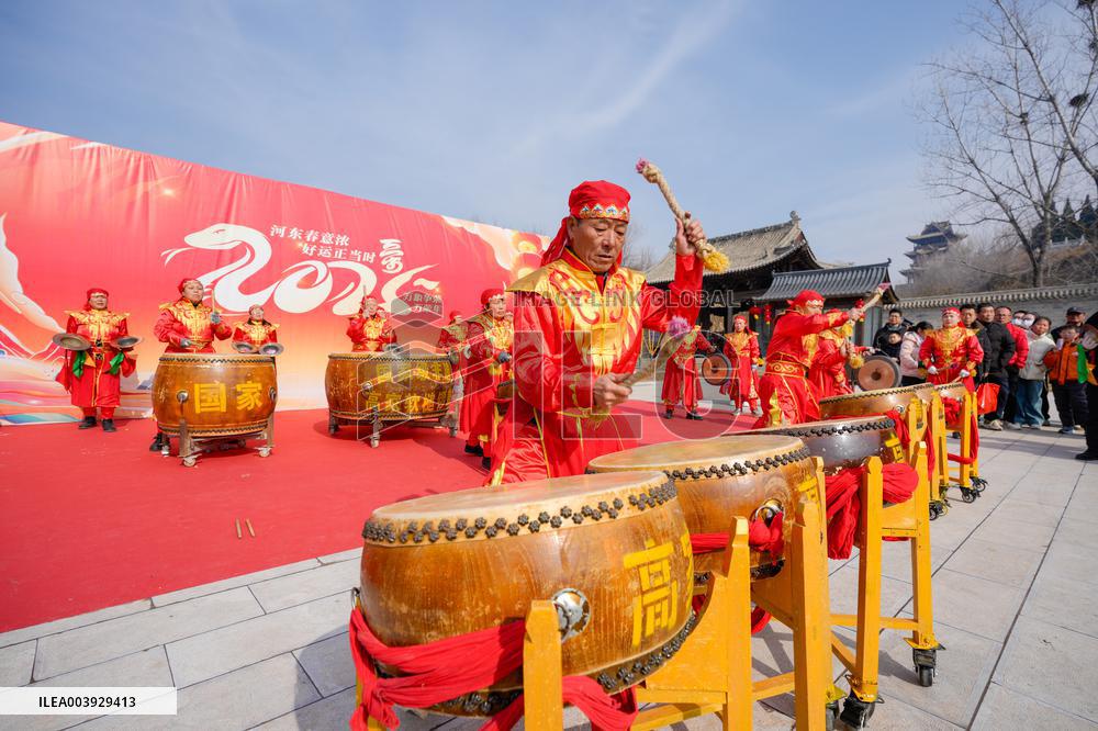 Gongs And Drums Performance in Yuncheng