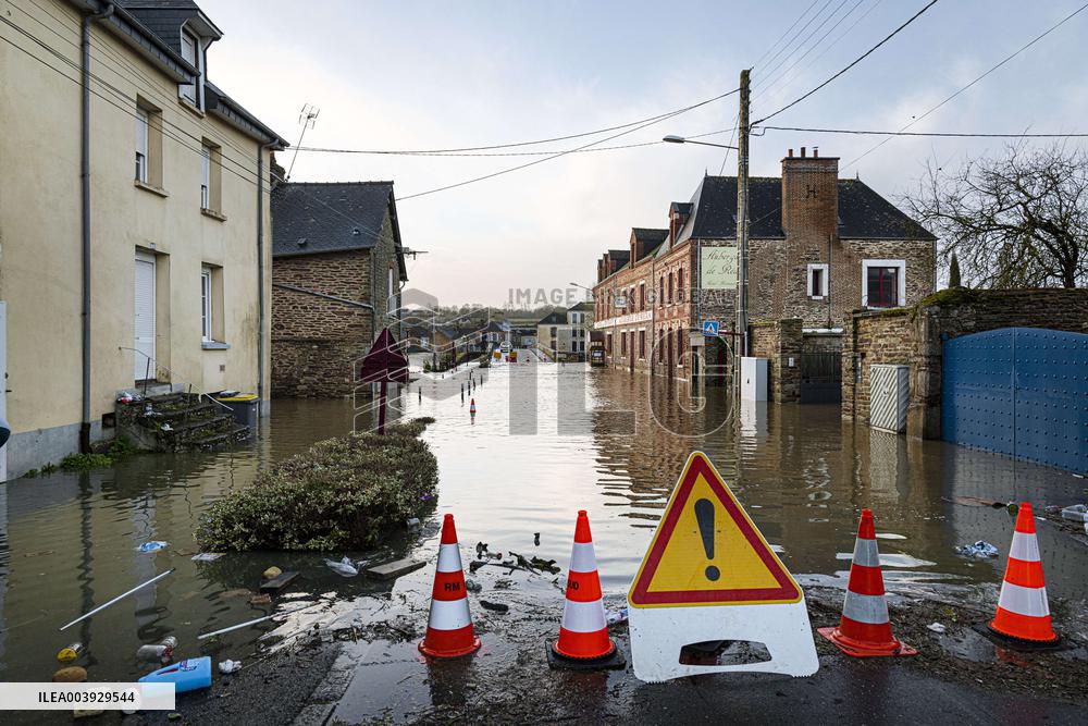 Historic Flooding in Ile Et Vilaine - France
