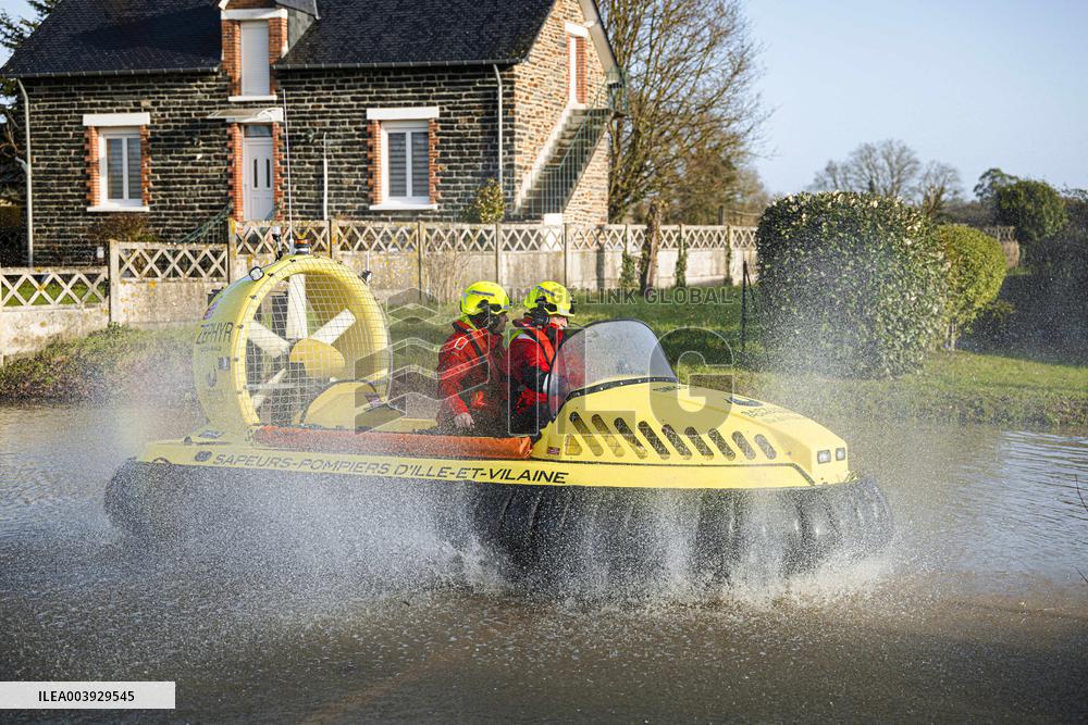 Historic Flooding in Ile Et Vilaine - France