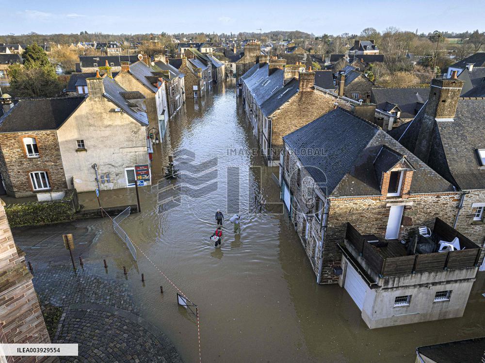 Historic Flooding in Ile Et Vilaine - France
