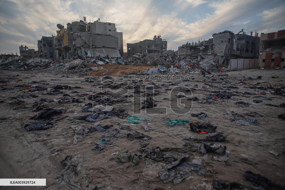 Palestinians Returning To Devastated Northern Gaza