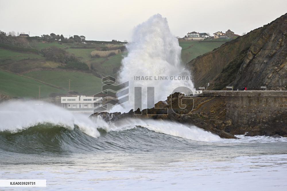 Herminia Storm - Basque Country