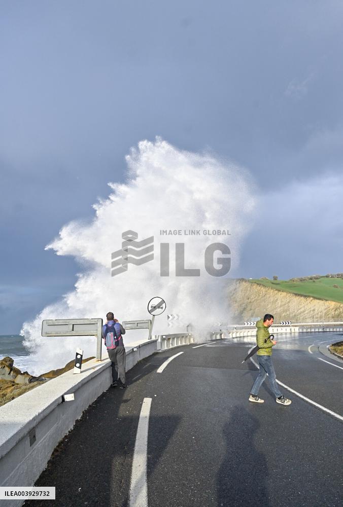 Herminia Storm - Basque Country