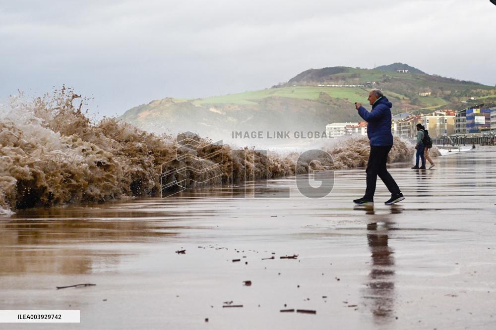 Herminia Storm - Basque Country
