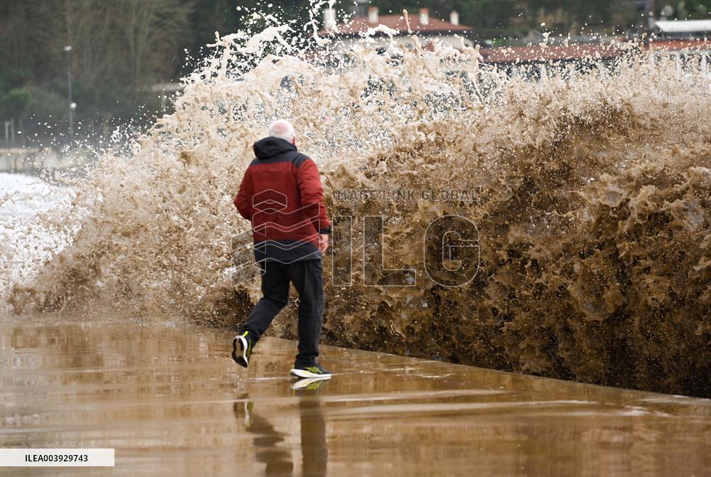 Herminia Storm - Basque Country