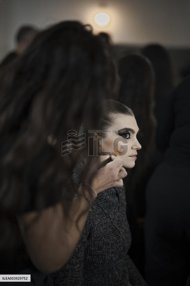 PFW - Franck Sorbier Backstage
