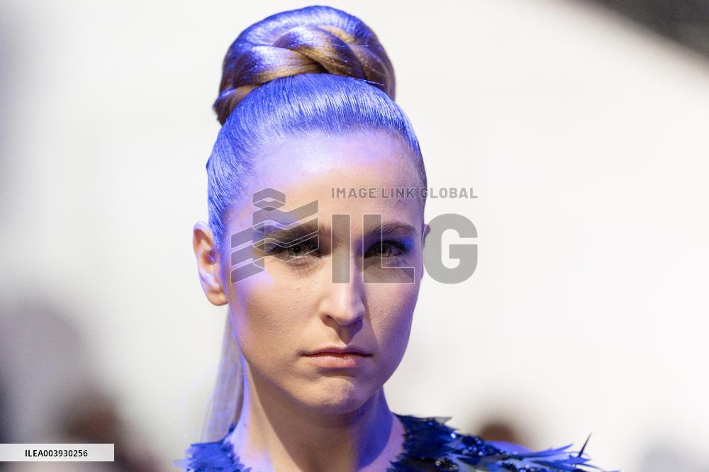 PFW - Franck Sorbier Runway