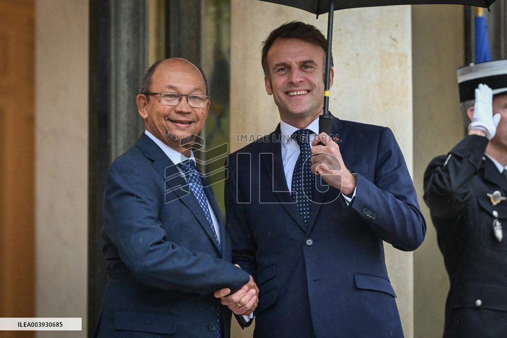 Bilateral meeting at the Elysee FA