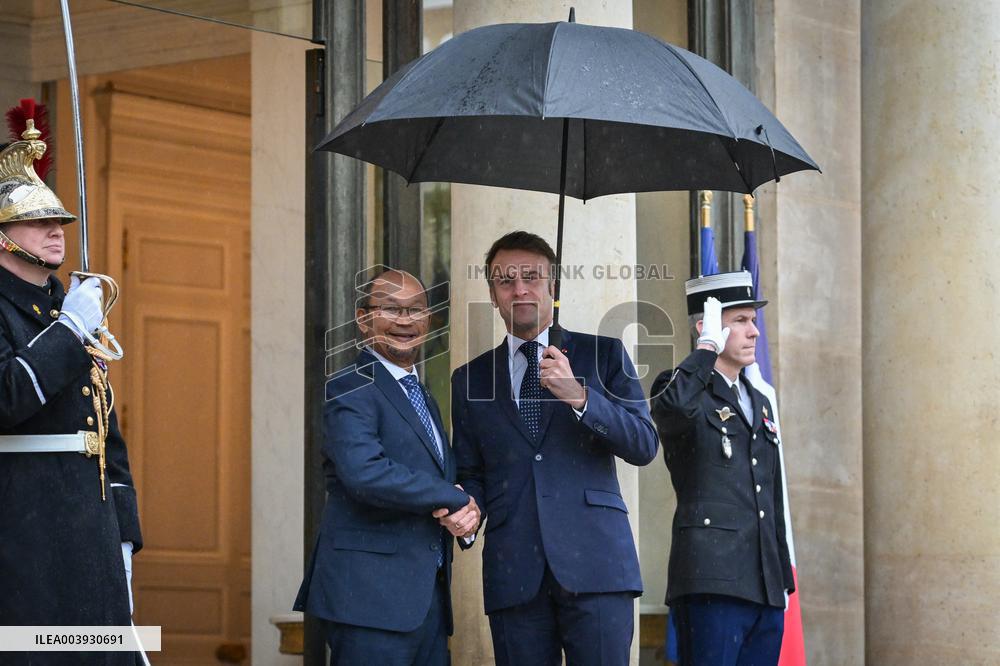 Bilateral meeting at the Elysee FA