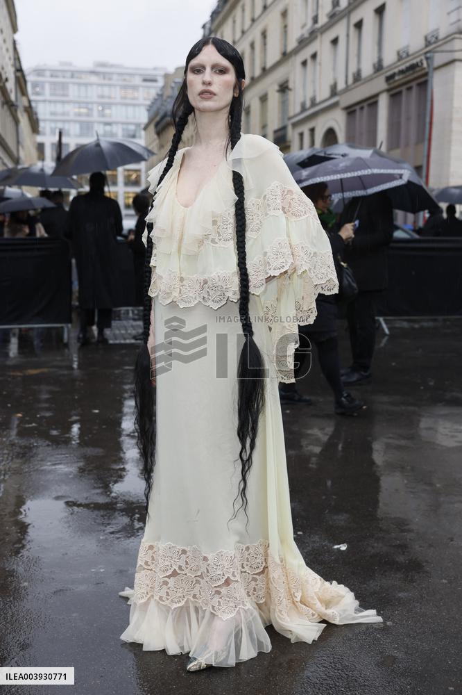 PFW - Valentino Arrivals