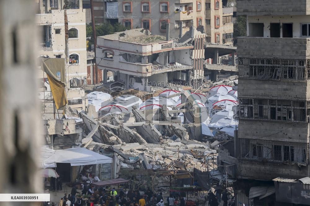 Palestinians Returning To Devastated Northern Gaza